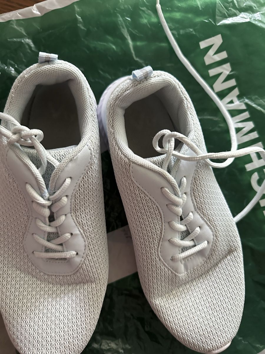 Chaussures femmes: Turnschuhe, Gr.39 – D'occasion à Neuenhof par prada010 1