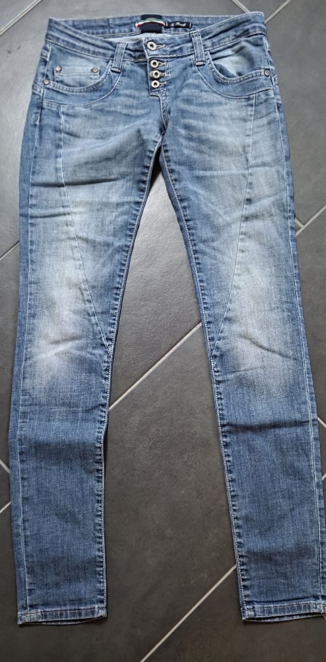 Please Jeans Jeans: Please Jeans Gr. XS – Usato da Lyss venduto da Urma5