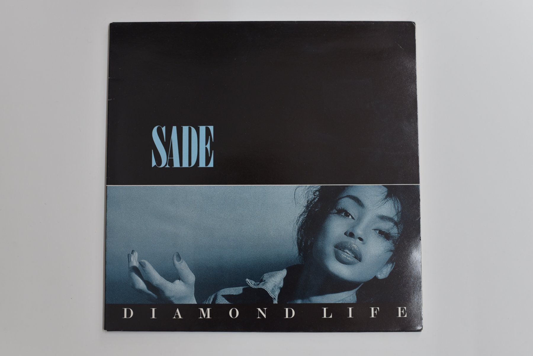 Schallplatten: Schallplatte Sade - Diamond Life – Gebraucht aus Glis von AtelierManus