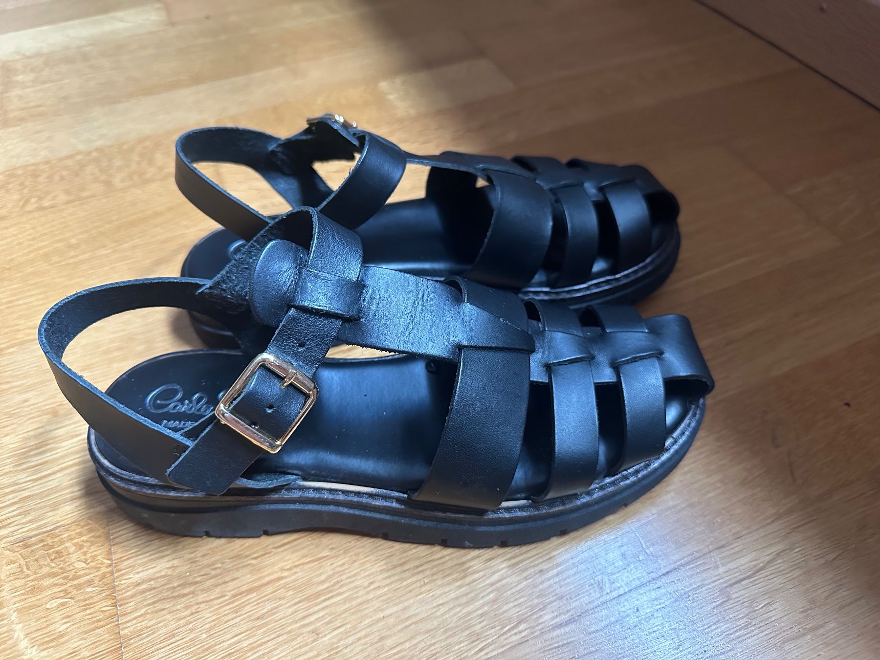 Scarpe da donna: Fischgrat-Sandalen aus Leder / Damen – Usato da Zürich venduto da 72strandkorb 3