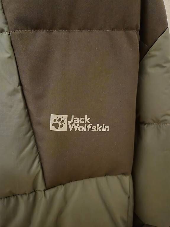 Jack Wolfskin Jacken & Mäntel: Jack Wolfskin Actamic Down Jacket (grösse 164) – Gebraucht aus Basel von SwissVault 1