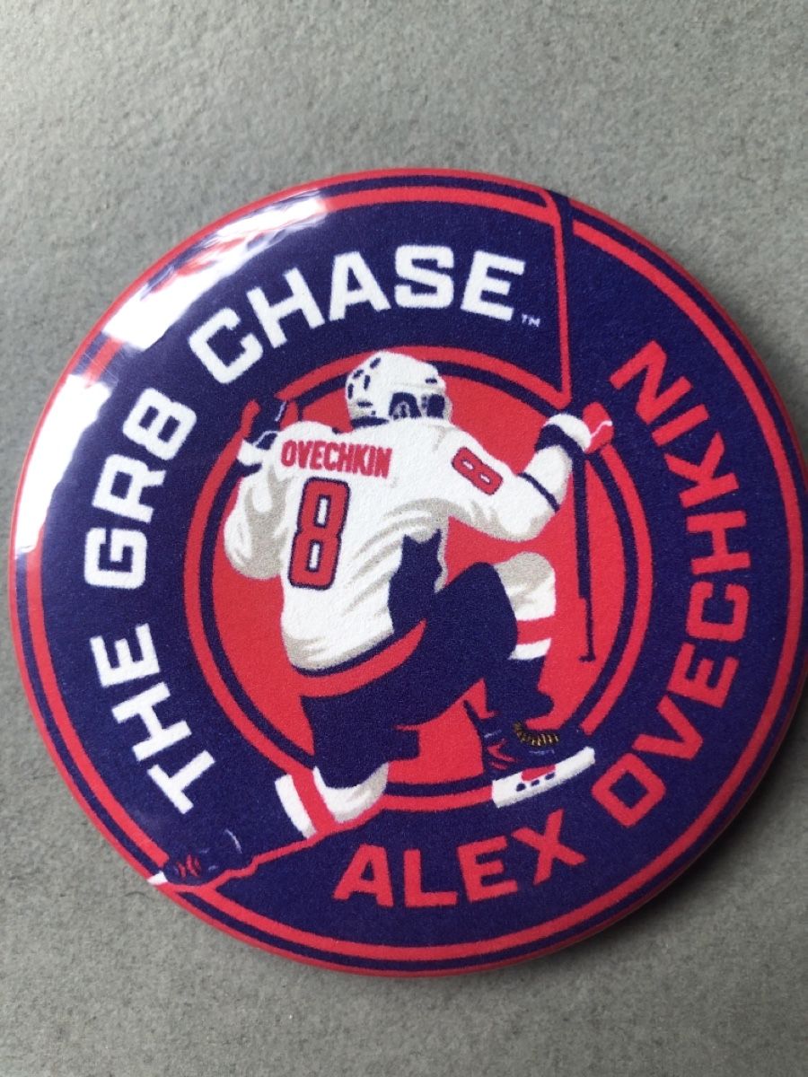 Spille & Fermagli: Ovechkin Button Pin “The GR8 Chase” – Nuovo (secondo la descrizione) da Osogna venduto da goodthingme 1