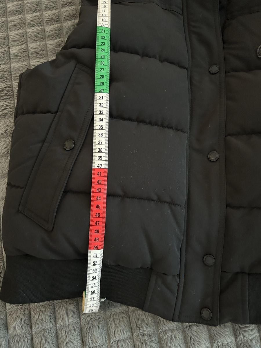 Gilet & Giacche senza maniche: Superdry Everest Weste schwarz – Usato da Tägerschen venduto da Tommylee88 5