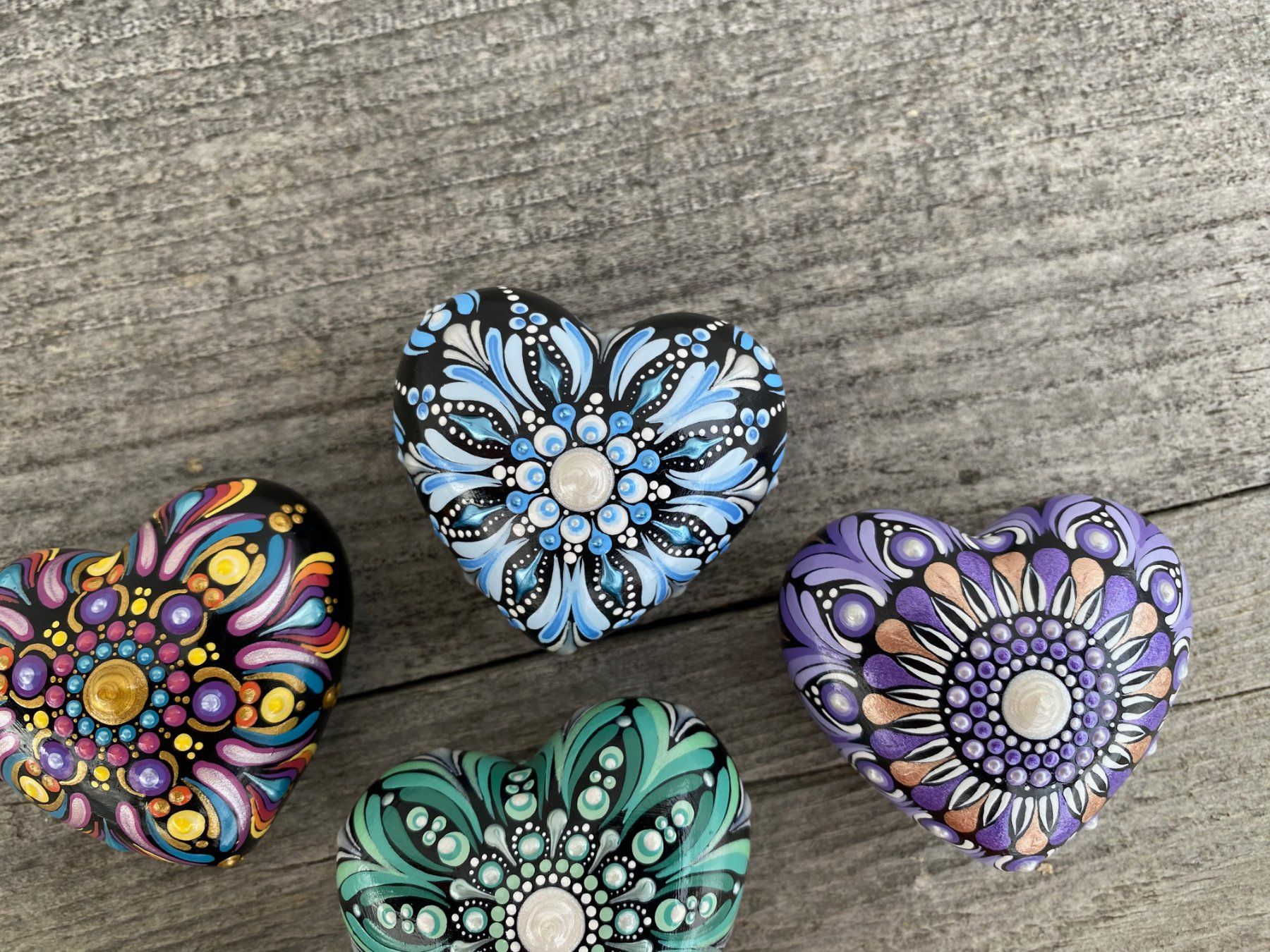 Tutte le decorazioni: Mandala Herz, Muttertag, Herz aus Gips bemalt, Geschenk – Nuovo e nell'imballaggio originale da Fanas venduto da Omibia 5