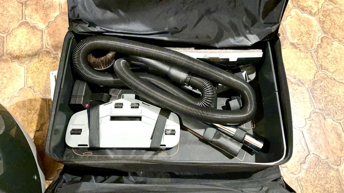 Pulitori a vapore: UNITEKNO 909 Evolution Dampfreiniger Set – Usato da Wolfhalden venduto da Fitwolsg 2