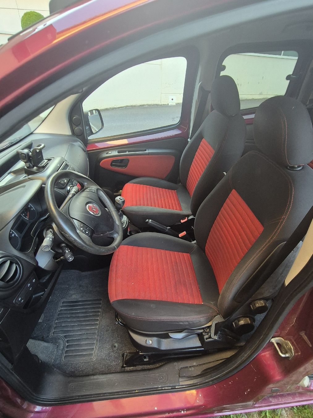 Fiat Autos: Fiat Qubo 1.3 MJ – Defekt aus Oberägeri von Kenwood4 2