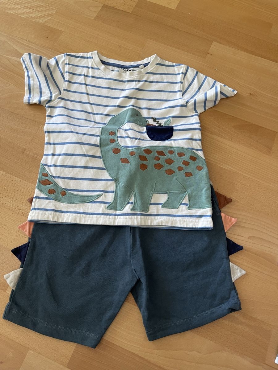 Lotti & Set di vestiti: 4 summer suits, Next, Jo-Jo, size 122 – Usato da Birmensdorf ZH venduto da nik_scz9 1