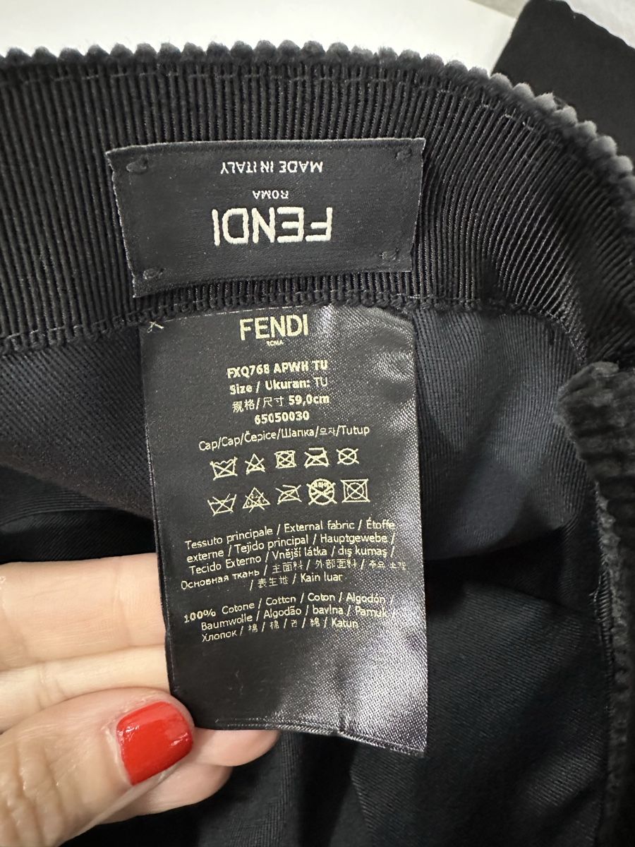 Fendi Copricapi, berretti & cappellini: Fendi casquette – Nuovo (secondo la descrizione) da Biel/Bienne venduto da fab_66kd 3