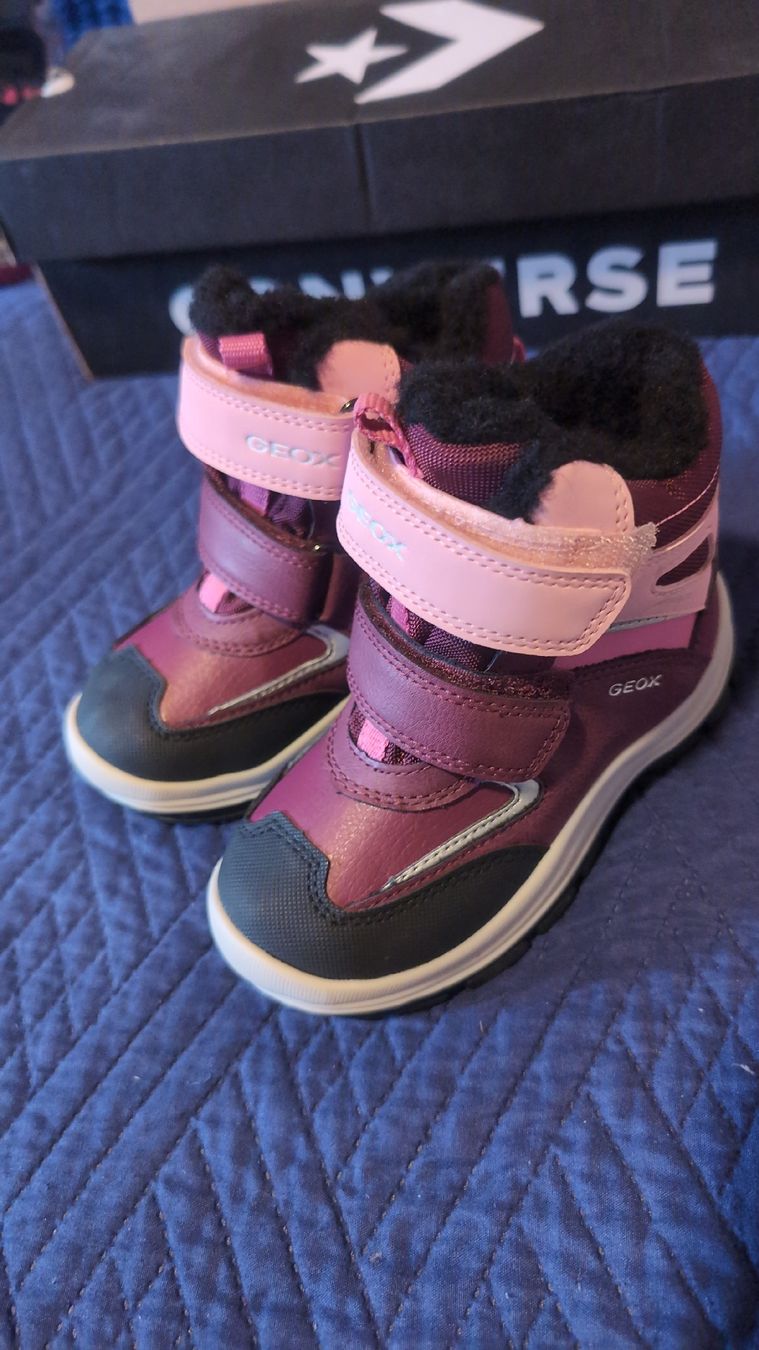 Geox Scarpe per ragazze: scarponcini invernali Geox – Nuovo (secondo la descrizione) da Biel/Bienne venduto da eug_f2ft