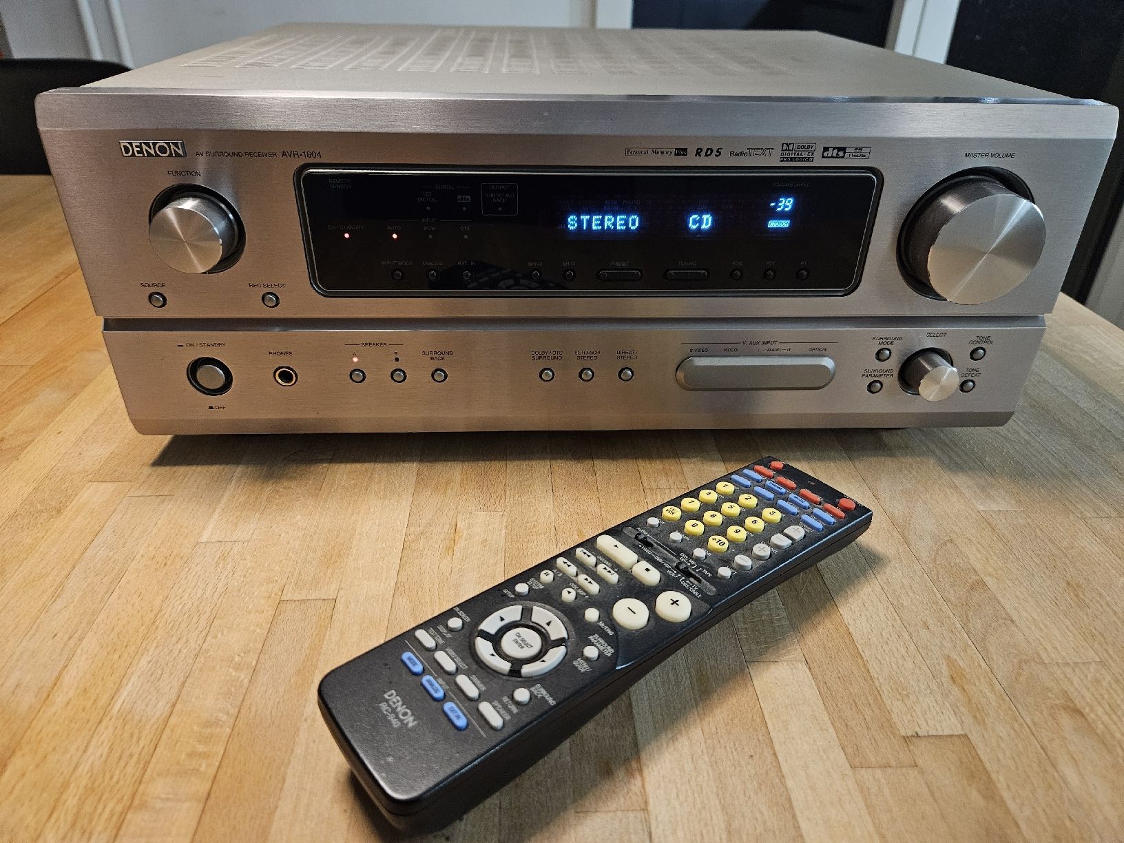 Denon Receiver: Denon AVR-1804 Heimkino Receiver – Gebraucht aus Zürich von Pazzenreich