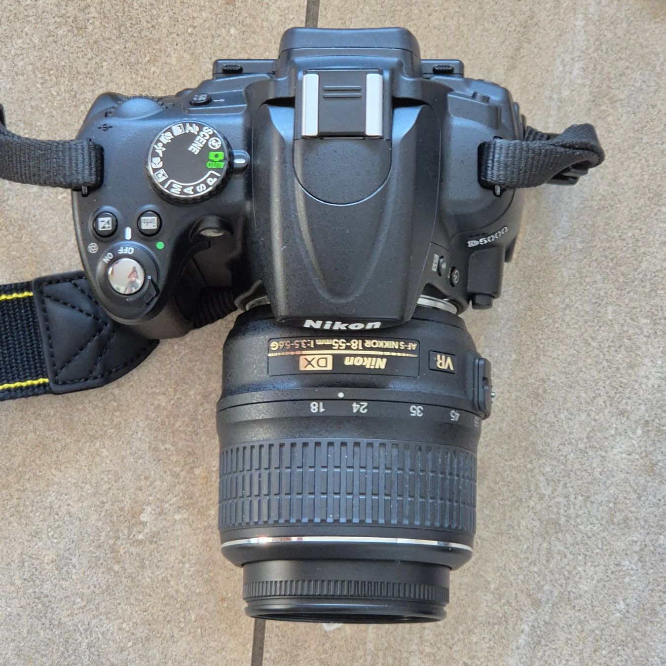 Nikon Kamera: Nikon D5000  12.3MP   DSLR-Digitalkamera – Gebraucht aus Affoltern am Albis von Frisbee1955 1