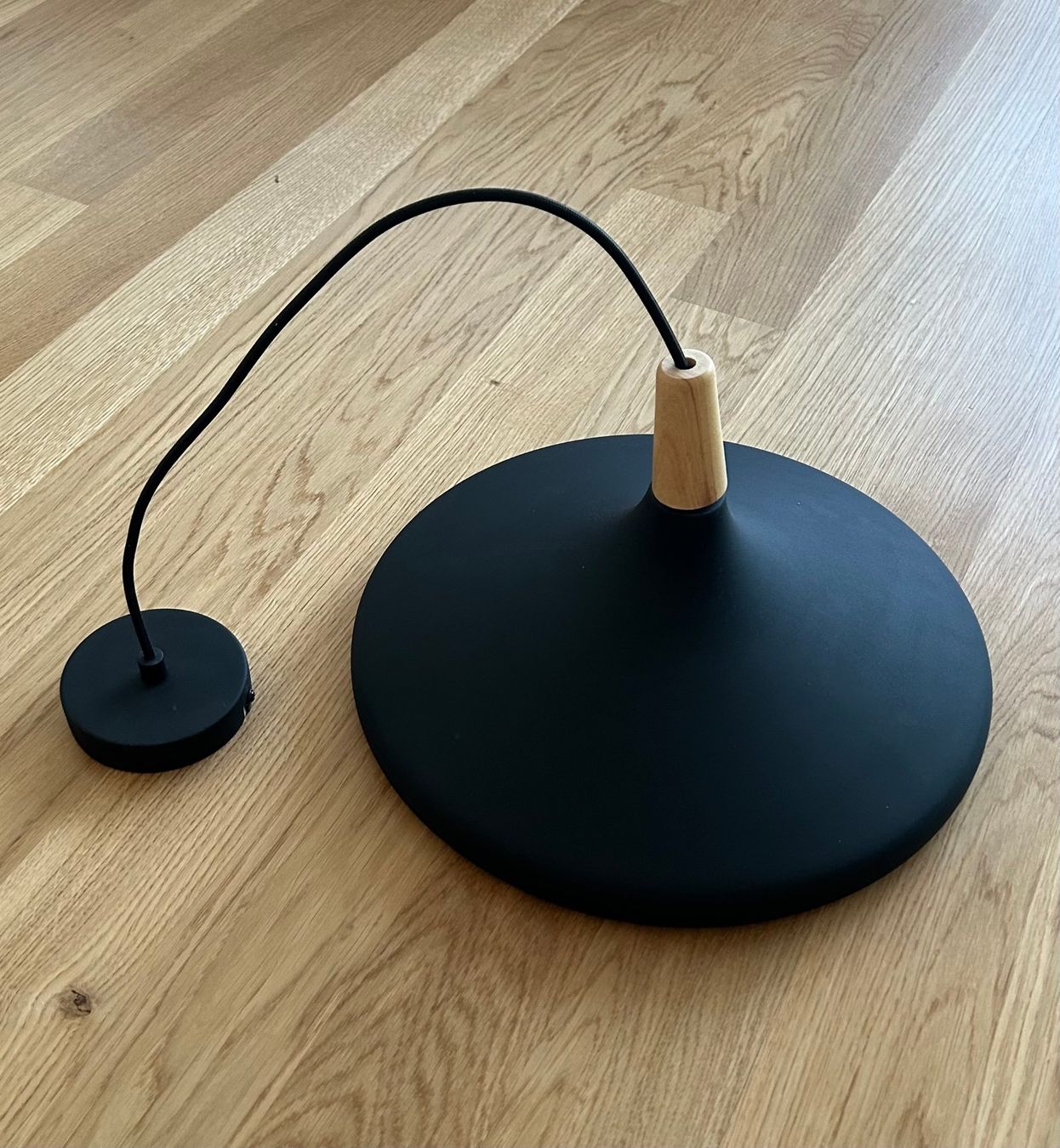 Lustres & lampes de plafonds: Hängelampe / Pendelleuchte – D'occasion à Bern par Choco 1