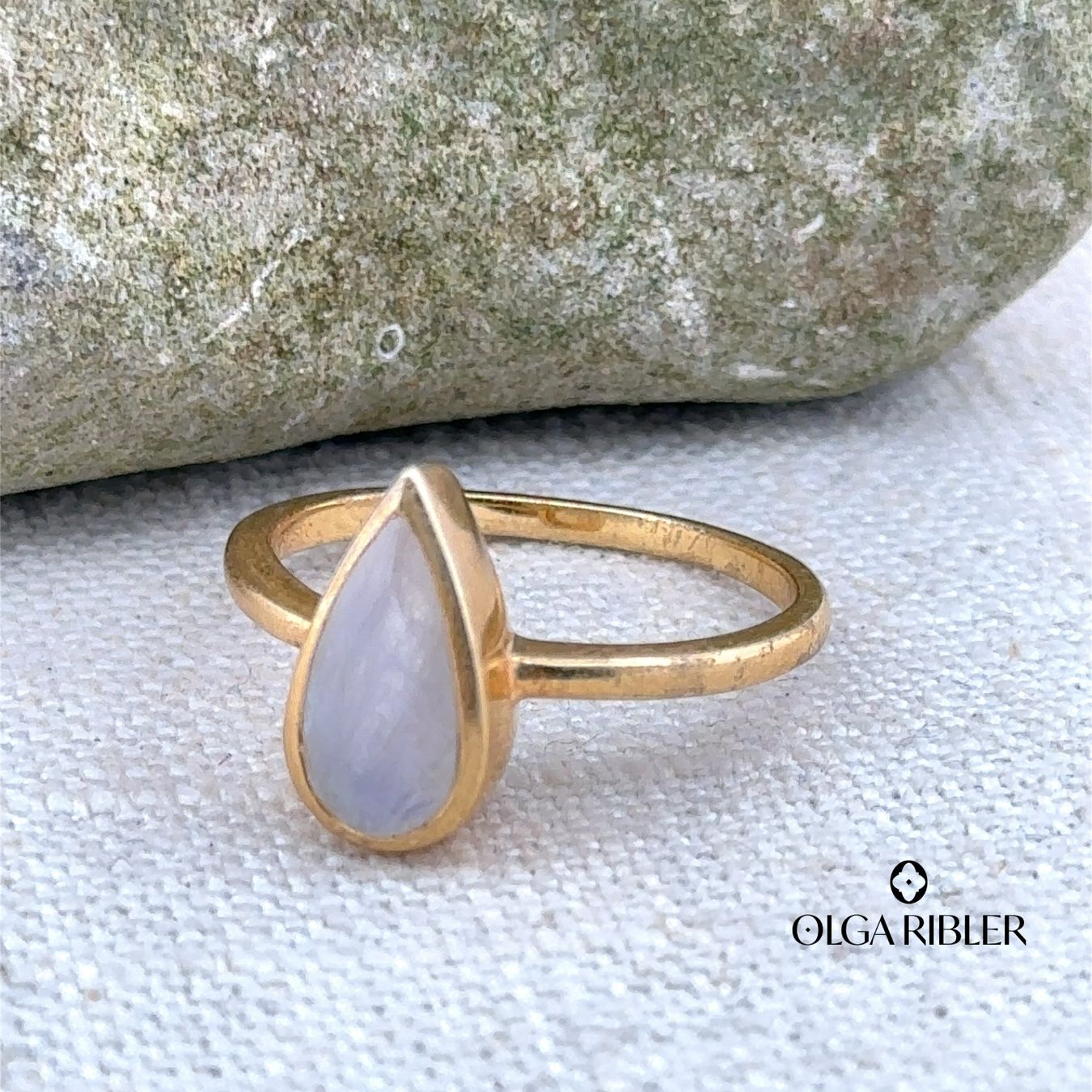 Olga Ribler Anelli: Feiner Ring 925 Sterling Silber mit Mondstein Grösse  62 – Nuovo (secondo la descrizione) da Luzern venduto da Schmuckoutlet 6