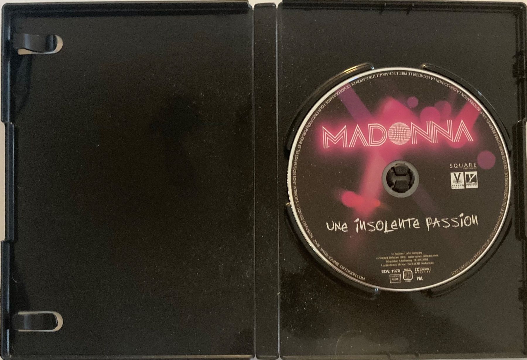 Tutti i DVDs: MADONNA - UNE INSOLENTE PASSION – Usato da Poliez-Pittet venduto da Newtown-Records 2
