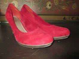 Rote Wildleder-Pumps Gr. 39  CITYLINE