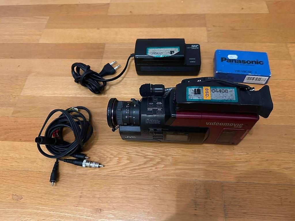 JVC Videocamere: Videokamera JVC GR-60 VHS – Difettoso da Goldach venduto da Fox_Man