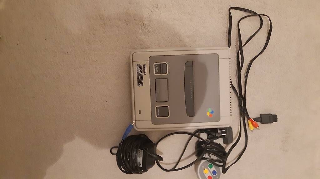 Console: ORIGINAL Super Nintendo Entertainment System – Usato da Pieterlen venduto da Tobias2011