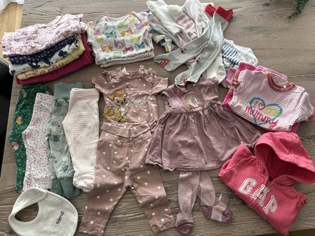 Mädchenkleider Set, Gr. 62, 30Teile🎀ab 50 Rappen pro Stk.