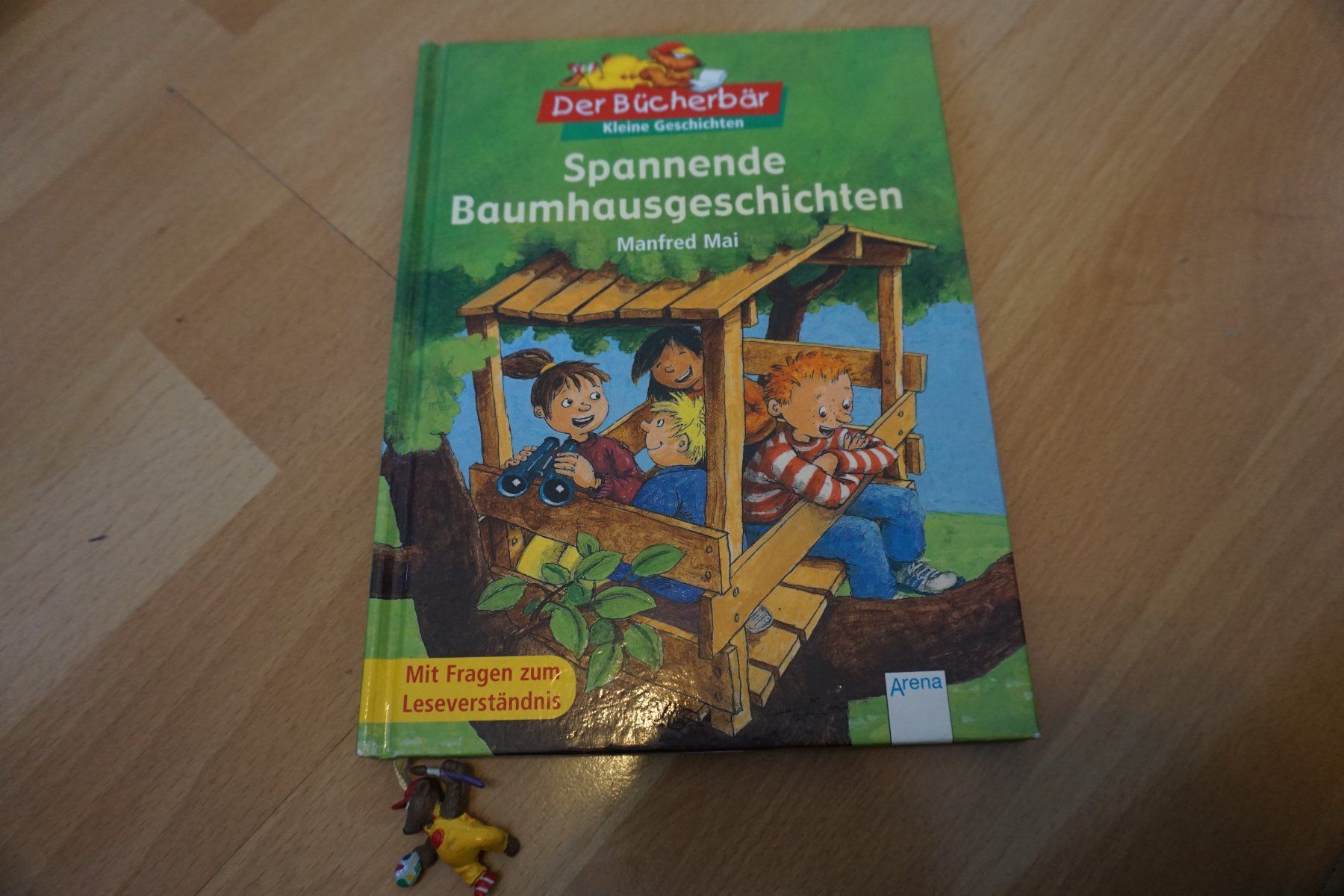 Bücher: Lesebuch Spannende Baumhausgeschichten – Gebraucht aus Zürich von einalemjena