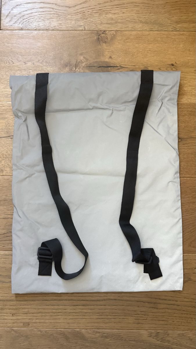 Moncler Sacs à dos: Moncler Grenoble St. Moritz Rucksack silber NEU – Neuf (Voir description) à Champfèr par thestmoritzer 1