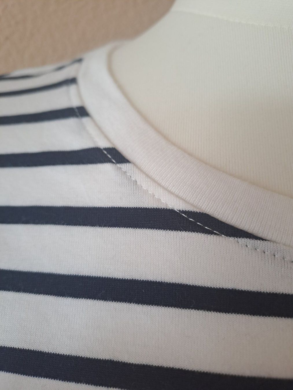 T-Shirts: Neu gekauftes Ringelshirt Cartoon 36 – Neu (gemäss Beschreibung) aus Volketswil von ronbons 4