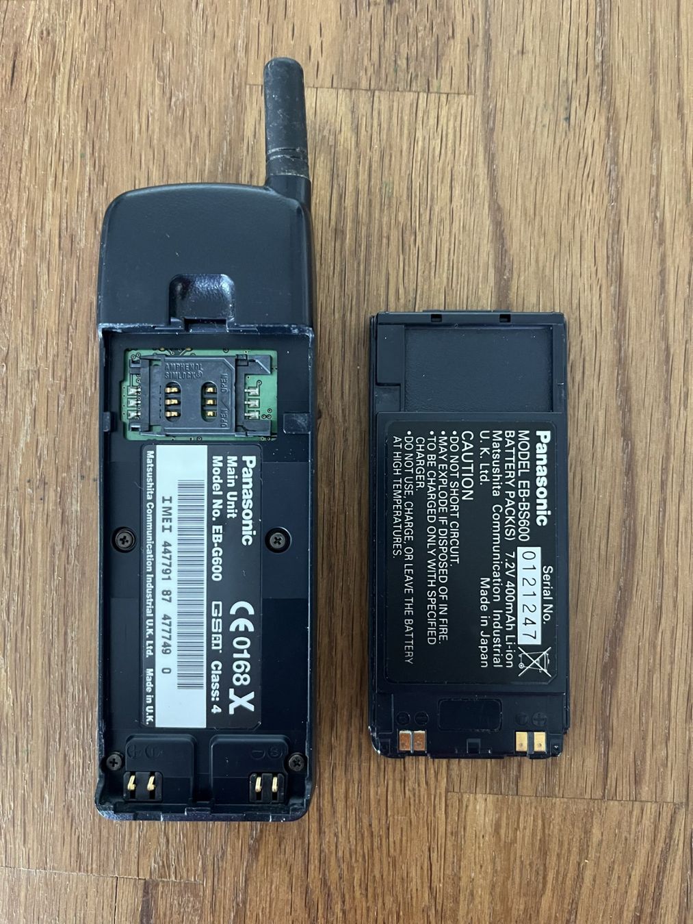 Panasonic Telefoni cellulari / Smartphones: 2 Stk. Retro - Handys von Panasonic – Difettoso da Sempach venduto da Winnypoo 4