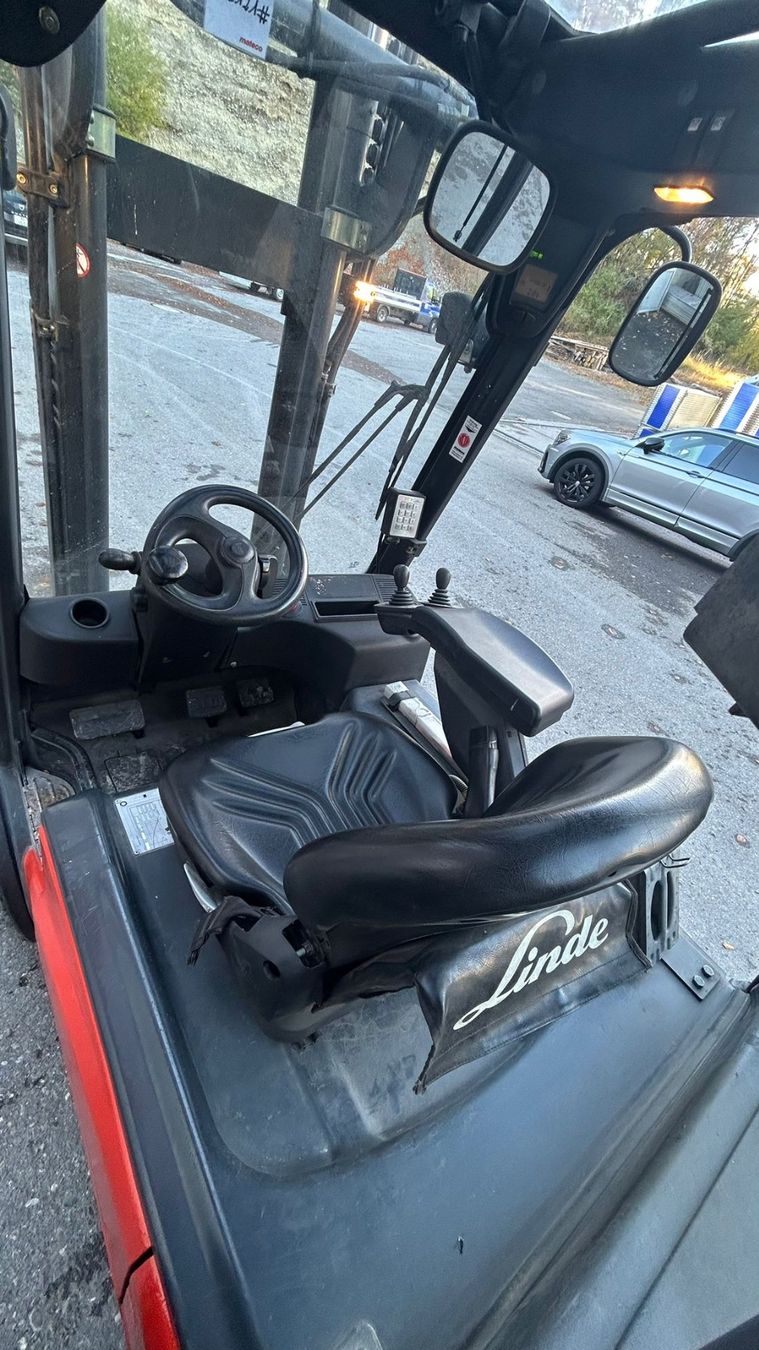 Linde Carrelli elevatori e a forche: Stapler Linde E20 Drehgerät – Usato da Menziken venduto da Tairi10 6
