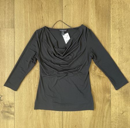 Shirt mit Wasserfallen-Ausschnitt NEU