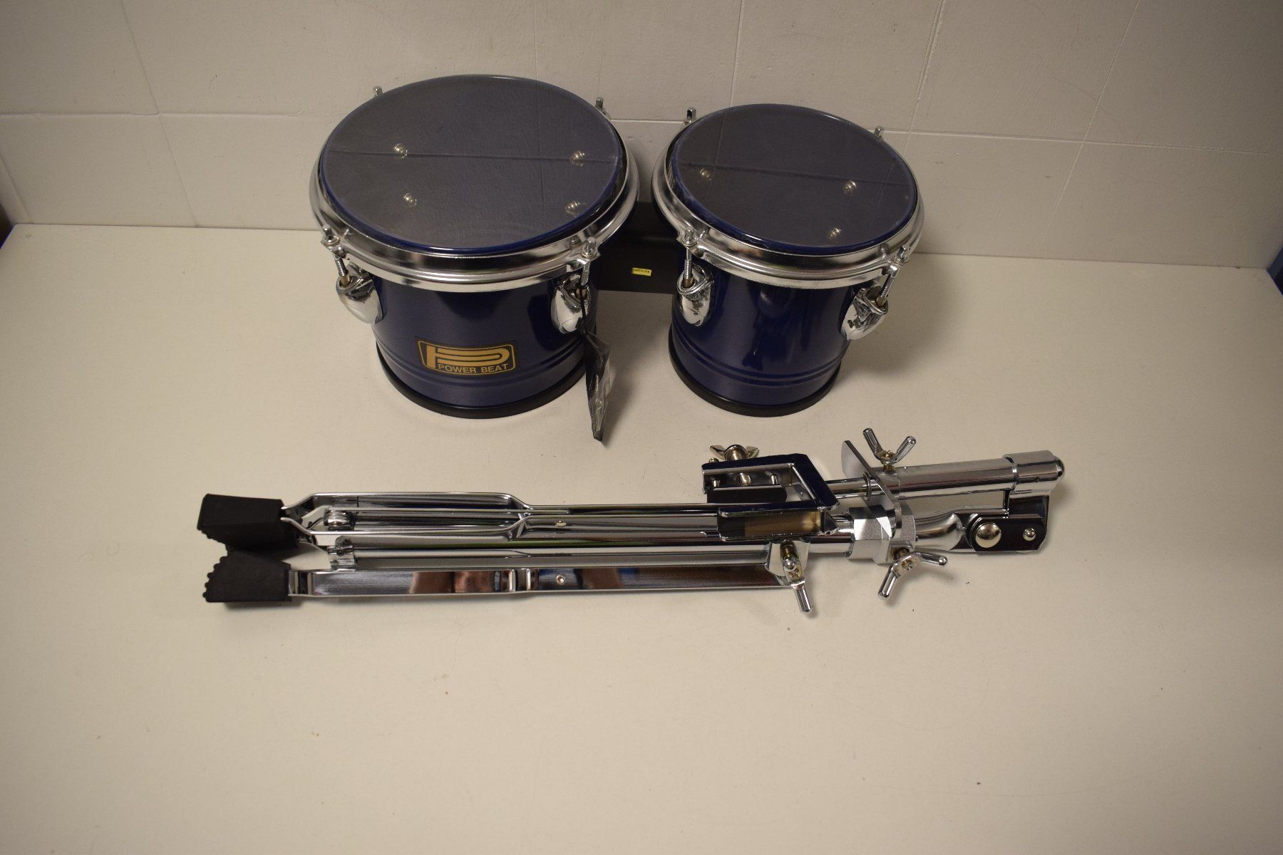 Strumenti musicali: Bongo Power Beat mit Ständer NEU – Nuovo (secondo la descrizione) da Zürich venduto da Brockito 6