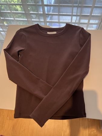 Reserved Pullover