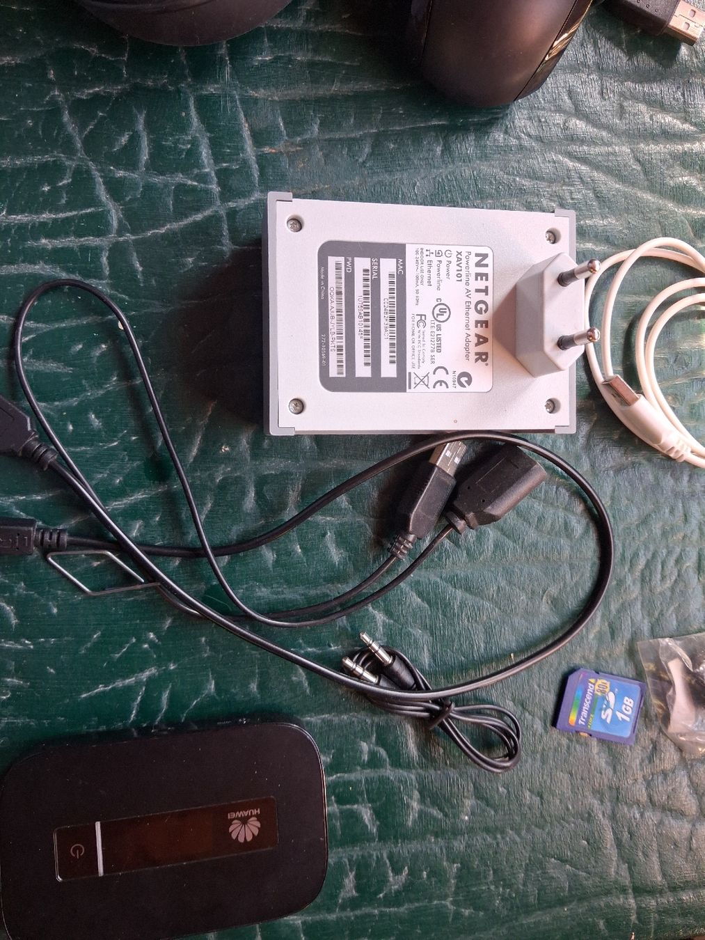 Componenti elettronici: Computerzubehör Lot – Usato da Ruschein venduto da ecf_268w 1