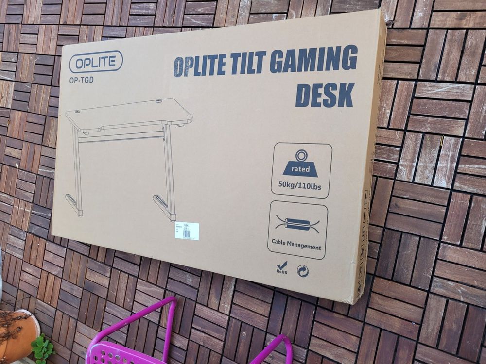 OPLITE - Tilt Gaming Desk - Bureau avec tapis de souris intégral