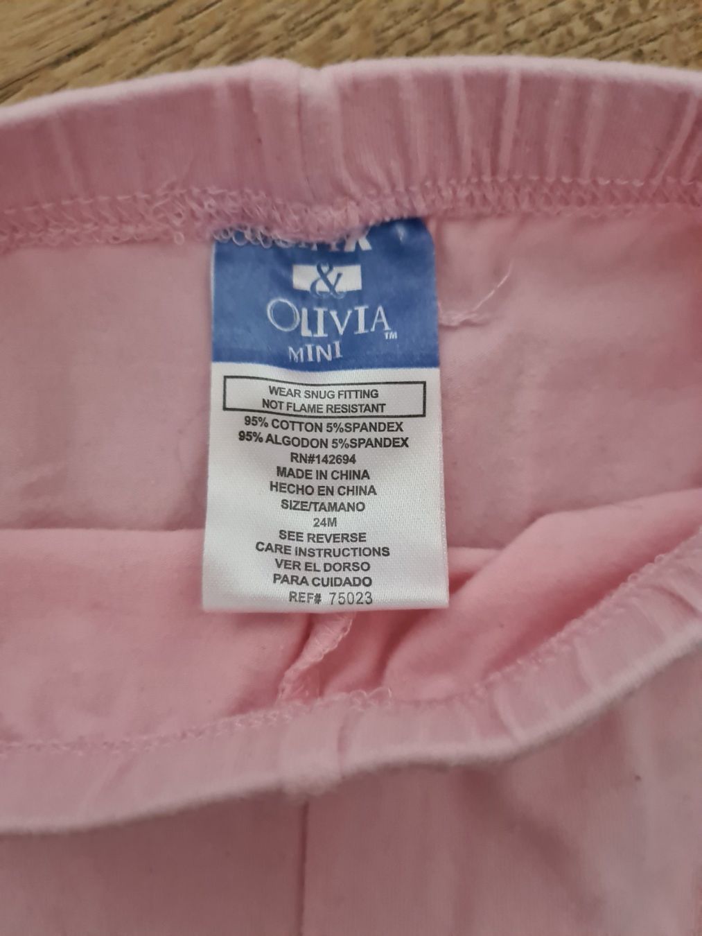 Pantaloni: Short rose fille 24 mois – Usato da Carouge GE venduto da Gasco 1