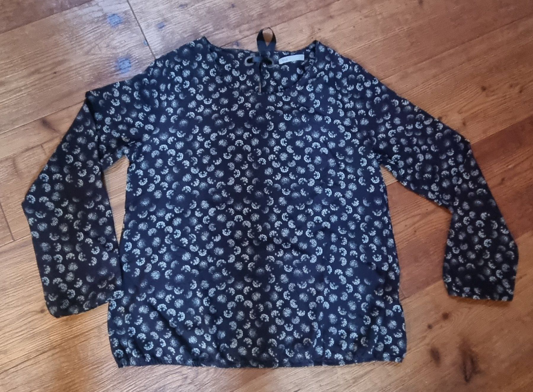 Nile Camicette: NILE Bluse mit Muster, dunkelbraun, Gr. S – Usato da Vättis venduto da cala010
