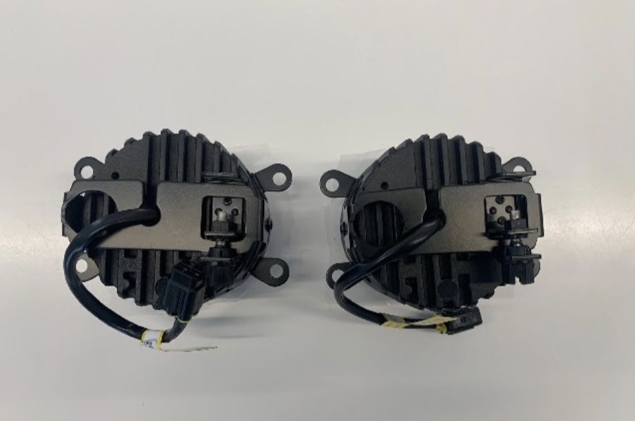Subaru Tutti pezzi di ricambio auto: LED Nebellampe Subaru + Tagfahrlicht – Nuovo e nell'imballaggio originale da Buchs ZH venduto da scarah 2