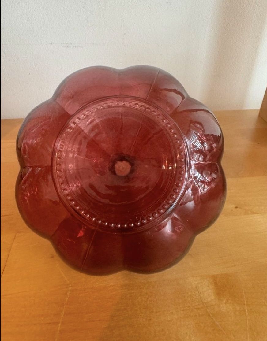 Alle Dekorationen: Rote bauchige Glasvase Vintage Deko – Gebraucht aus Zürich von SofiaLiebert1099 2