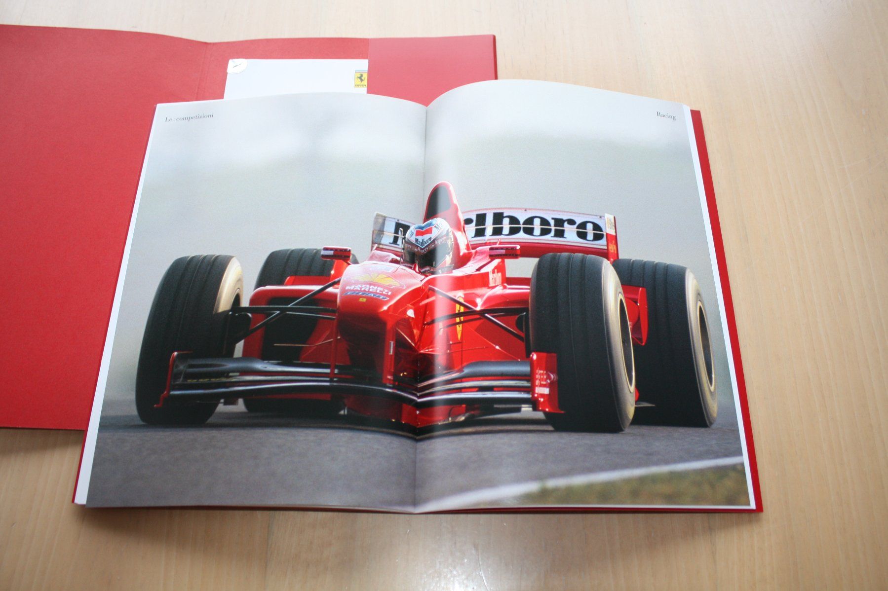 Ferrari Documenti: Ferrari LaFerrari & Pressemappe Paris 1998 – Usato da Wikon venduto da erwin400 7