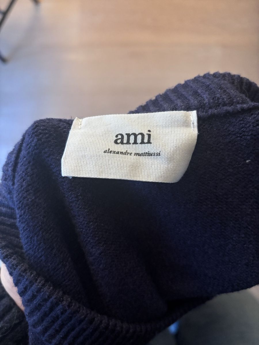 Maglioni & Felpe: AMI Paris Pullover , Grösse M, Top Zustand! – Usato da Baden venduto da Family_in_Baden 2