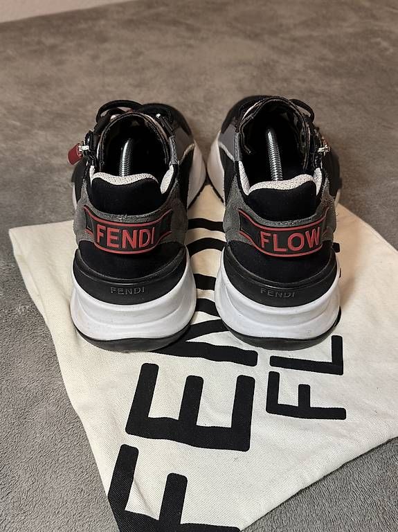 Scarpe da donna: Fendi Schuhe – Usato da Zürich venduto da Thomas_Rado 1