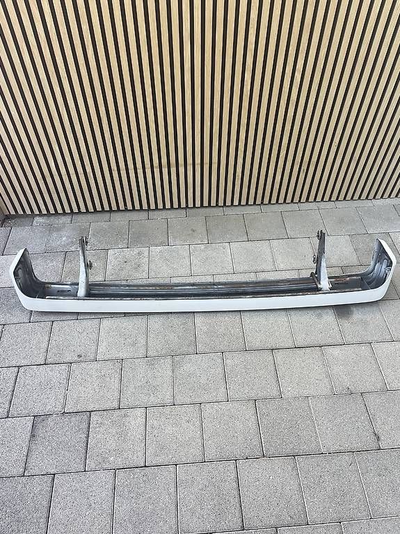 VW Tutti pezzi di ricambio auto: Scirocco 2 (53b) Heckstossstange – Usato da Altendorf venduto da Camacaffee 1