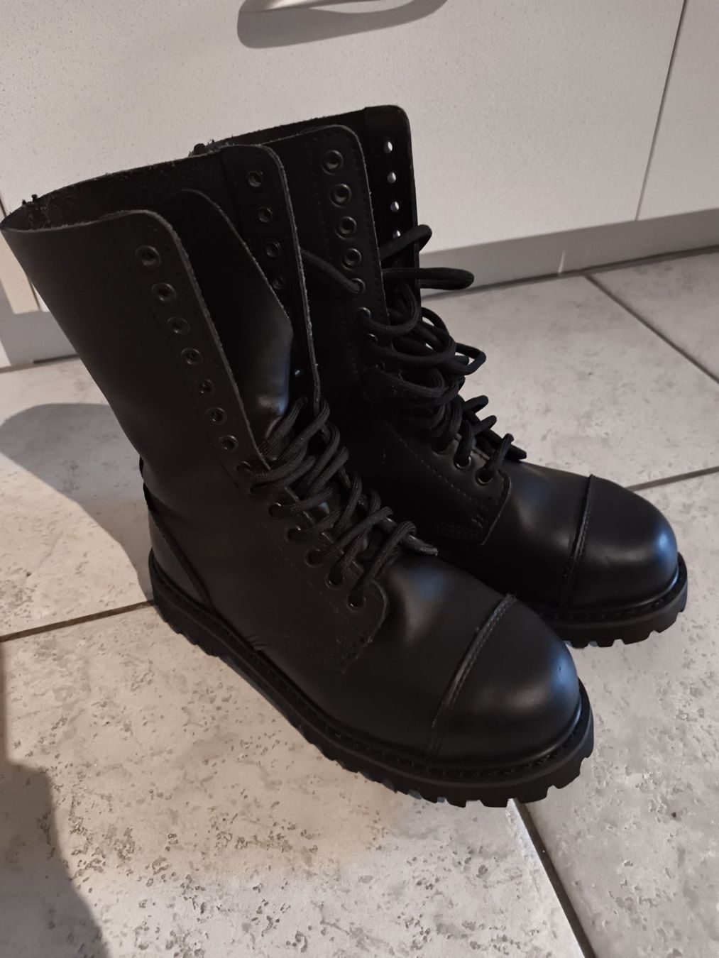 Scarpe da uomo: Brandit Boots – Nuovo (secondo la descrizione) da Spiez venduto da nad_9lb9
