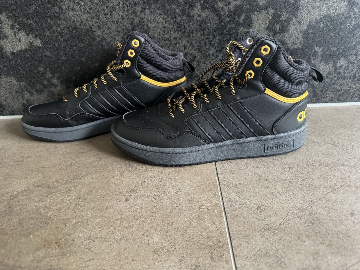 Adidas Chaussures hommes: Adidas Hoops 3.0 MID – Neuf (Voir description) à Corpataux par seniz