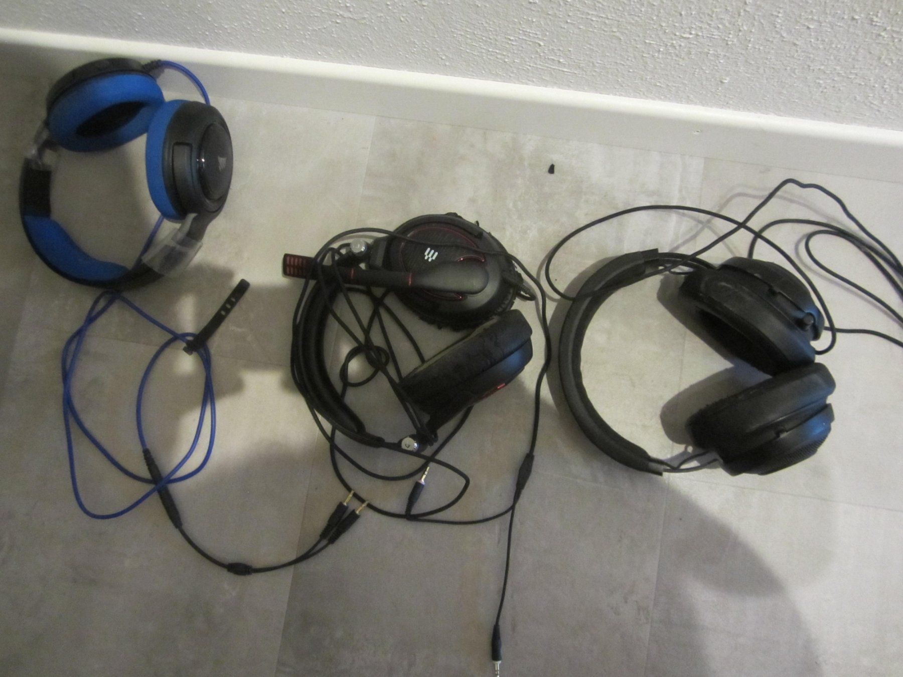 PC: PC avec accessoires – Nuovo (secondo la descrizione) da Tramelan venduto da Tors 5
