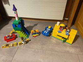 Lego Duplo Wohnhaus mit Spielplatz