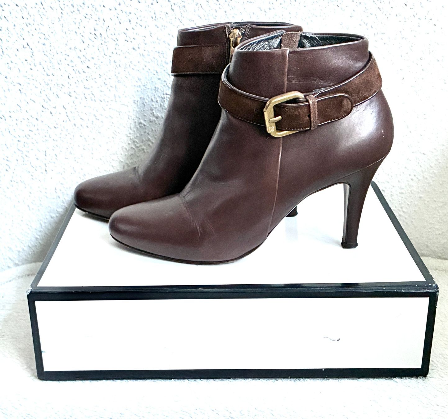 Navyboot Scarpe da donna: NAVYBOOT braune Leder Stiefeletten Grösse 39 – Usato da Kloten venduto da Nephty
