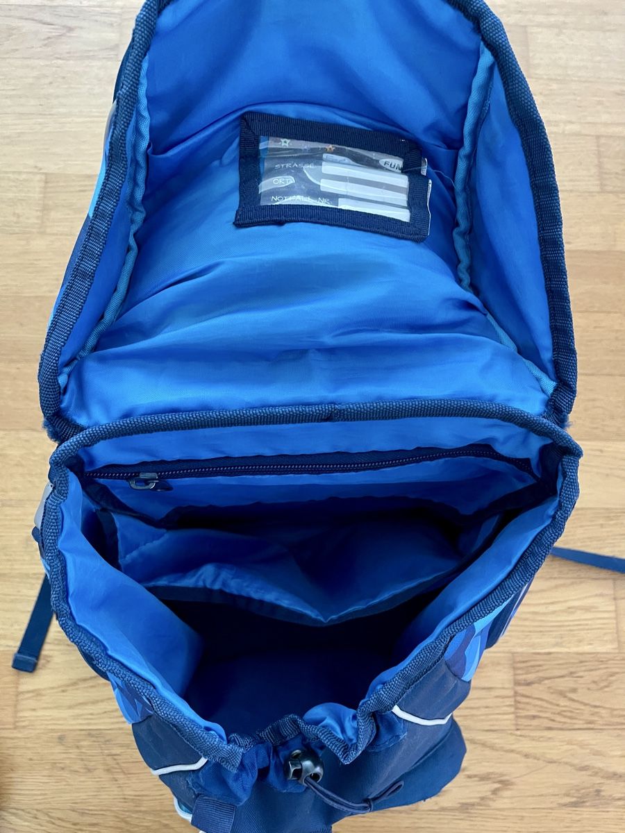Funki Borse & Zaini: Funki Schulrucksack inkl. Zubehör – Usato da Kaiseraugst venduto da Jacques27 6