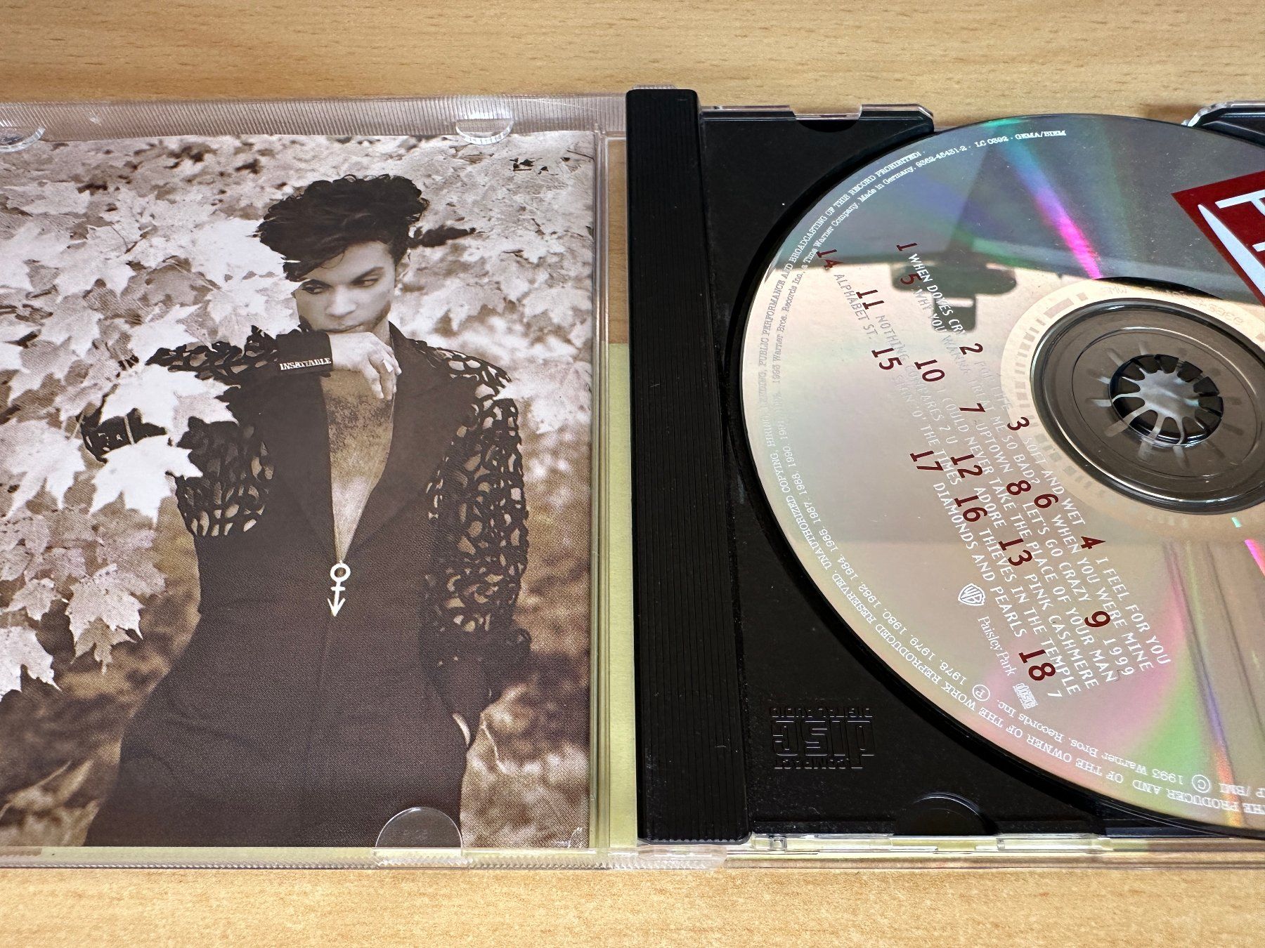 CD: E5 Prince – The Hits 1 – Usato da Rikon im Tösstal venduto da Alpenmutz 2