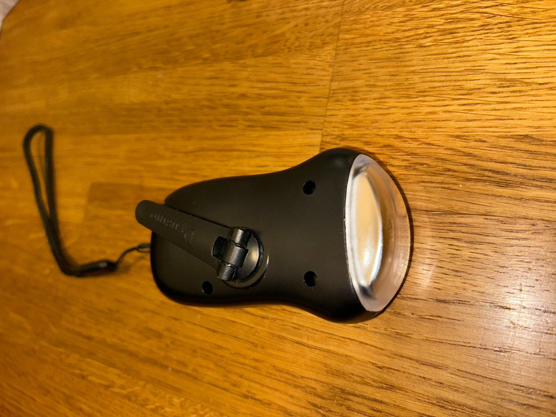 Lampen: Kompakte Dynamo und Solar Taschenlampe – Neu und originalverpackt aus Küsnacht ZH von filo_fila8700 3