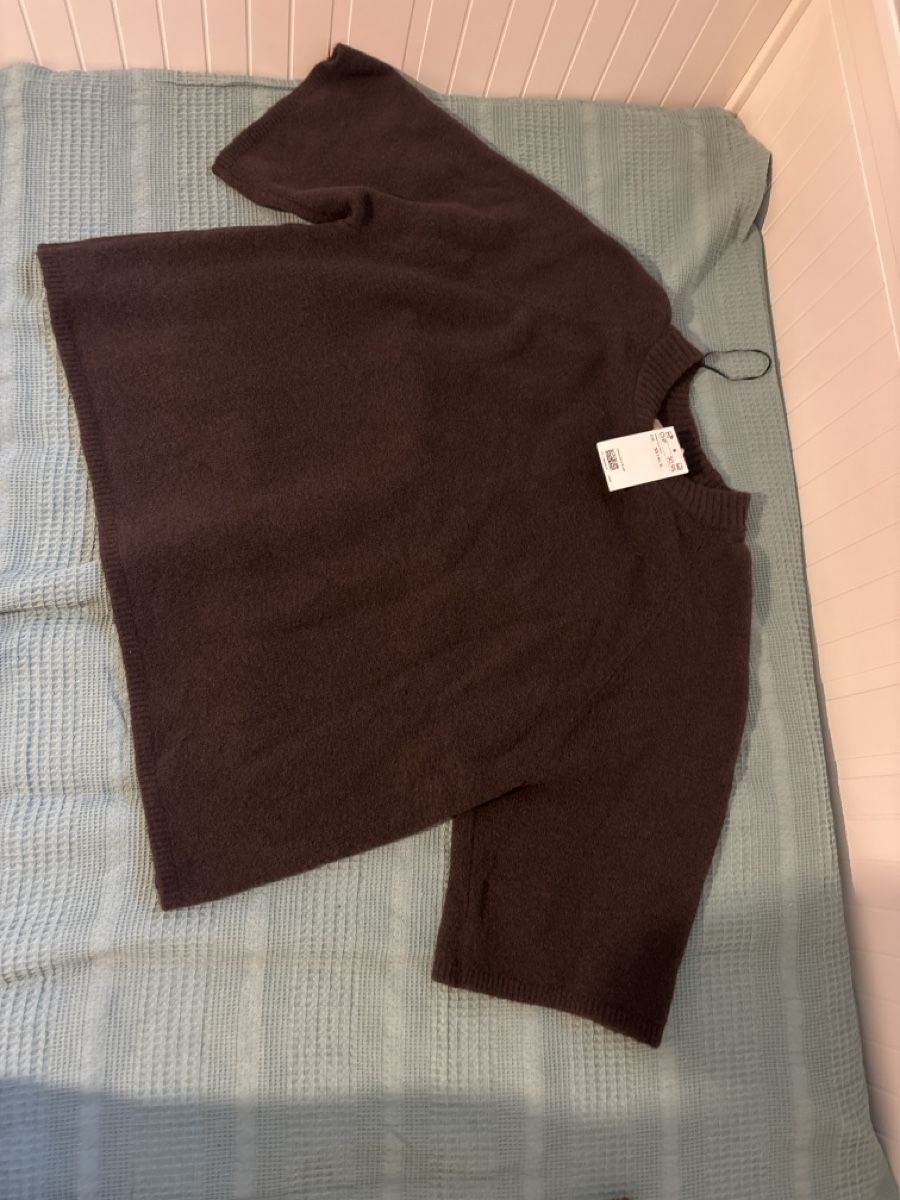 H&M Pullover & Sweatshirts: Oberteil H&M – Neu und originalverpackt aus Zürich von rah_2ktb