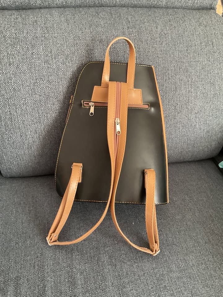 Rucksäcke: Sac à dos cuir comme neuf – Neu (gemäss Beschreibung) aus Icogne von luna.16 6